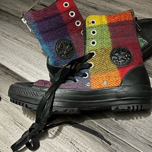Converse Chuck Taylors High Tops Woolrich Womens Size 5